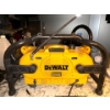 Image 2 : DeWalt Boom Box