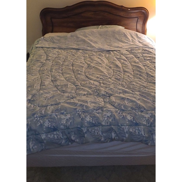 Headboard 63 W, 84 D, 42 T, Includes Mattress and Bedding 