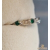 Image 2 : 10K Eternity Ring Alternating Emerald And Diamond Stones In A White Gold Setting 1.50g