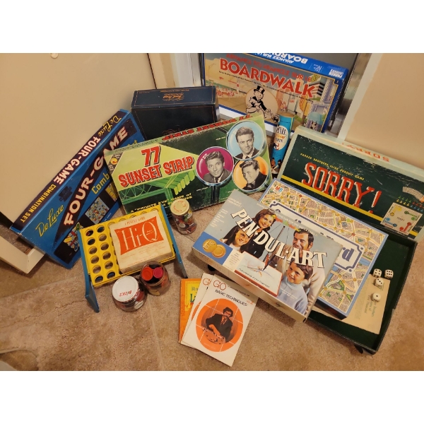 Vintage Fun For The Whole Fam - Sorry Connect 4 Trivial Pursuit & More