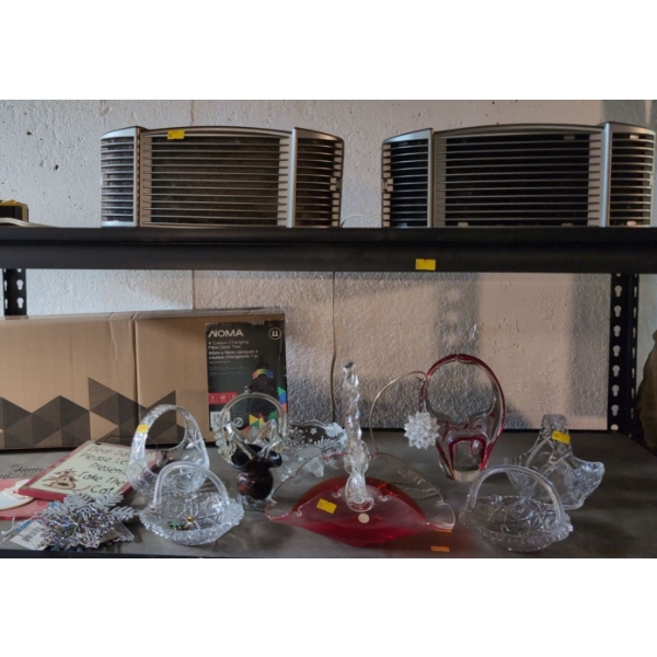 Gorgeous Blown Glassware, Crystal, Honeywell Model No. HTT-022, Firbre Optic Decorated Holiday Tree