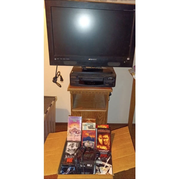 Sansui Vintage 21" TV & Citizen VCR(w/remote) W/ VHS Movies & Mini Cupboard 18"w x 18"d x 33" tall