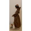 Image 2 : LLADRO Porcelain Monk Feeding Farm Friends 9T