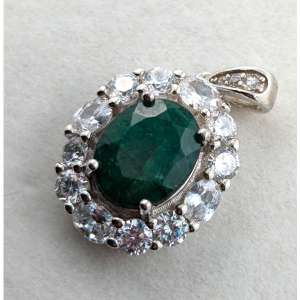 Emerald gemstone Pendant 3.6 ct Certified Silver  ($6,252 Appraisal)