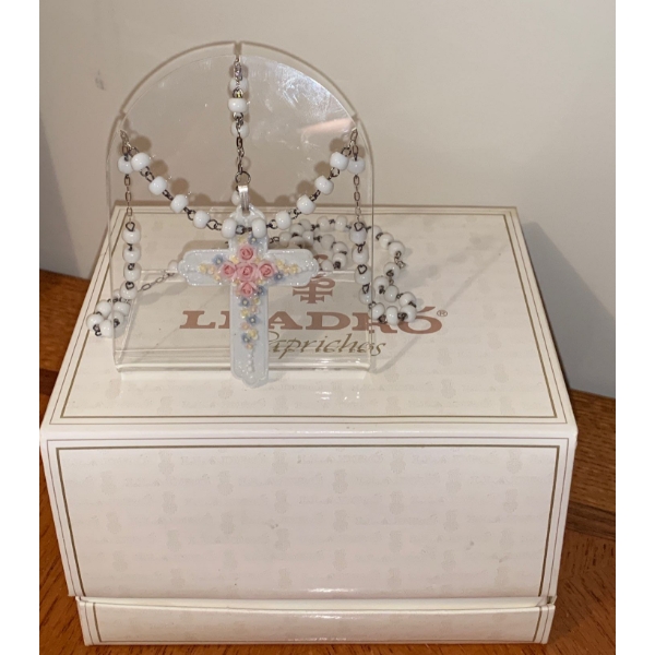 Lladro Porcelain Rosary Floral String 19L 
