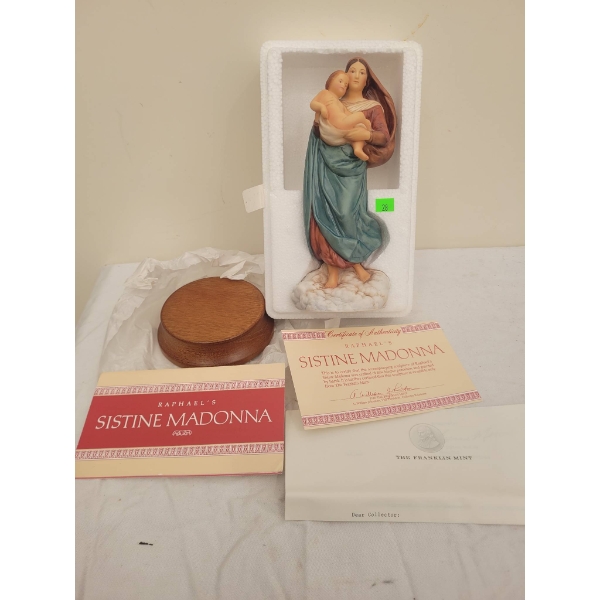 Porcelain Figurine of Raphael 'Sistine Madonna' with Certificate of Authenticity