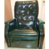 Image 1 : Waterproof Vintage Recliner - Tufted Design 32x34x44