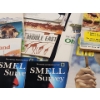 Image 6 : Paper Maps, National Geographic Info-Brochures and Older Outdoor Reads