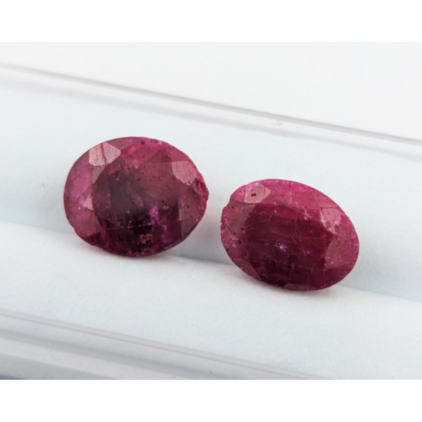 $11,475 Appraisal - 7.65 ct Cert. Ruby Gemstone