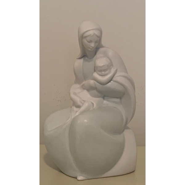 LLADRO Porcelain Blessed Mother w/ Jesus Figurine 7T