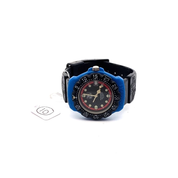 Tag Heuer Professional Divers 200 Meters Black and Red Face Swiss Made