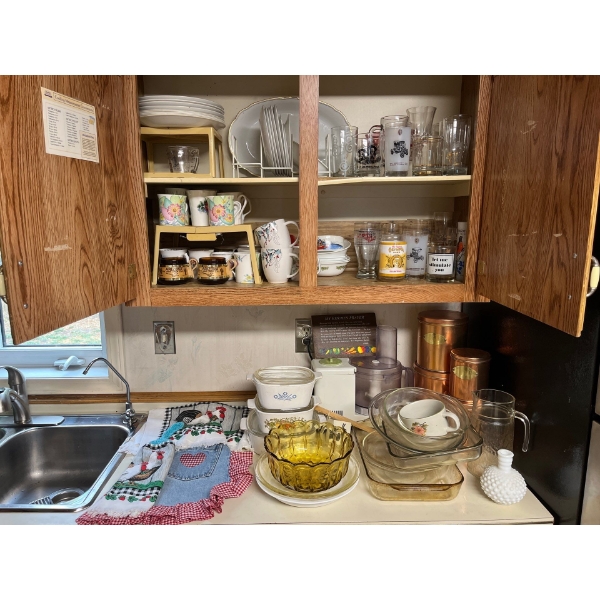 Treasure Hunters . All contents of kitchen selling all together . Crystal China Pyrex, Vintage glass