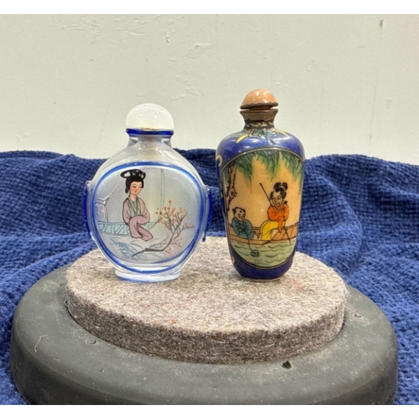 Hand Painted People Snuff Bottles with Spoons 2H, 2.5H