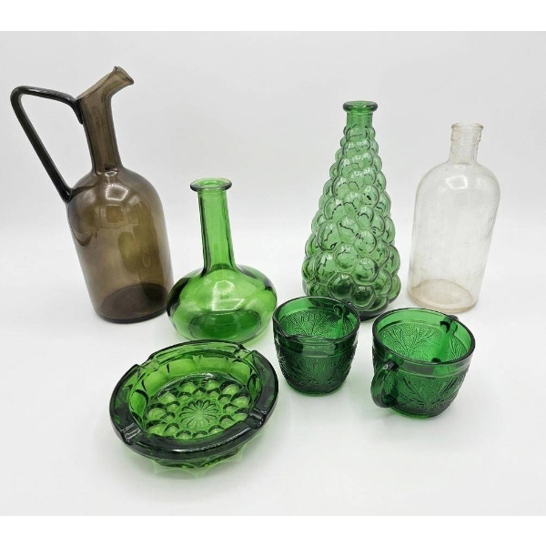 Decorative Glassware Lot
