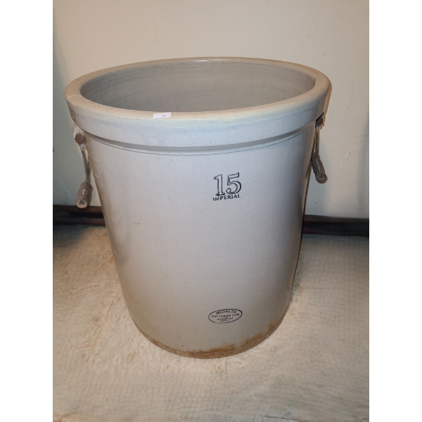 Medalta 15 Gallon Imperial Crock (Without Lid) 18" Diameter, 21 T 
