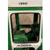 Image 2 : Oliver 1950-T Tractor 