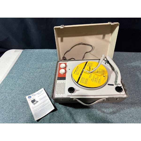 Fisher-Price Phonograph 
