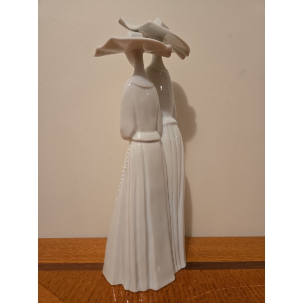 GRAFENTHAL Germany Nun Figures - 11T 