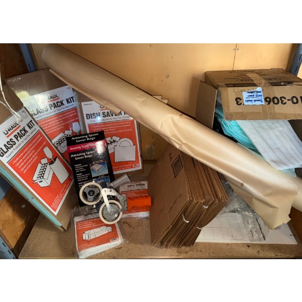 Uhaul's Glass Packing Kit x 3 w/ Roll of Paper To Wrap, Two Tape Guns
