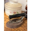 Image 4 : Antique GSW (General Steel Wares) Beacon lantern made in Canada. Vintage oil lamp flat iron