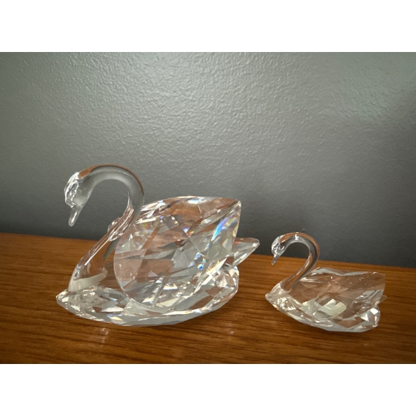 Pair of Swarovski Swans, largest is 3In Long 