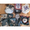 Image 1 : R2-D2 Waffle Iron, Mini Popcorn Maker, and Cooler Bag, Star Wars Oven Mitts and Potholders 
