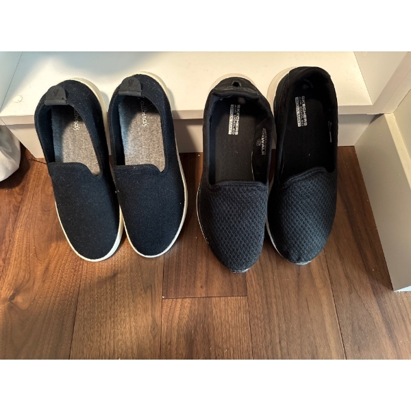 Comfort Footware - Ladies Size 9 - Sketchers & More
