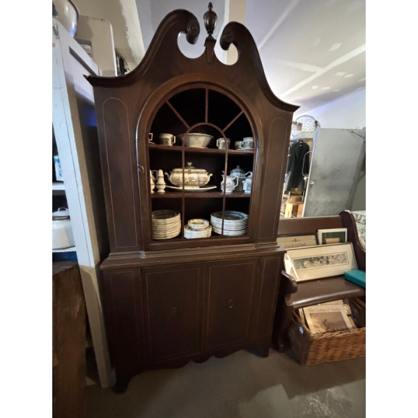China Cabinet without glass small crack on the door 