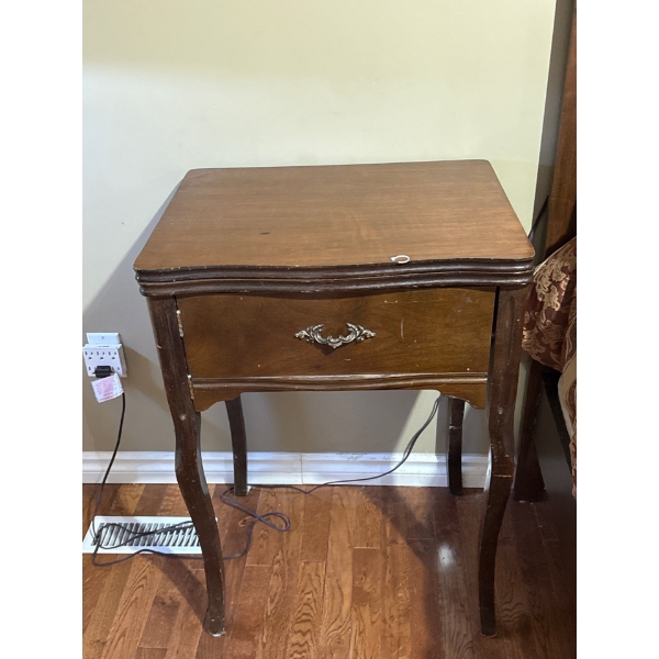 Wooden Sewing Table w/ Antique Sewing Machine 'Arrow' - Table is 22W, 18D. 31T 