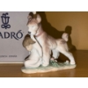 Image 2 : Lladro Dog Holding Child 2.5 W, 6 D, 5.5 T 