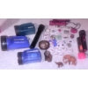 Image 3 : Flashlights, Wooden Figurines, Decorative Pins Assortment
