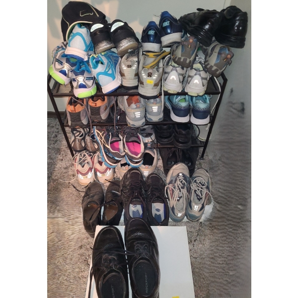Men's and Women's Shoes, Assorted Sizes 