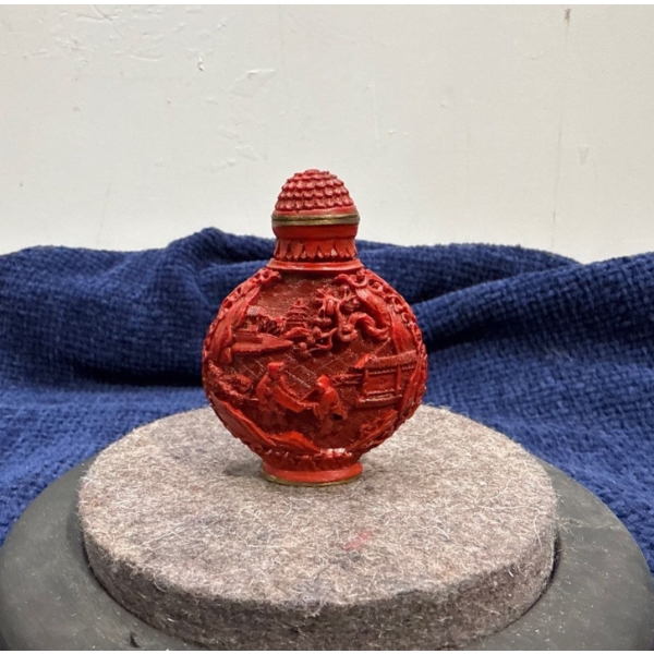 Red Carved Snuff Bottle 3H