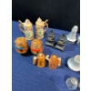 Image 2 : Vintage Salt and Pepper Shakers With Mini Cooper 
