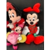 Image 3 : Disney Mickey and Minnie Mouse Stuffy Collection #4 (Larger) 