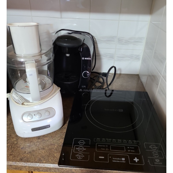 Kuraidori Induction Cooker, Kitchenaid Food Processor, Bosch Espresso Machine 