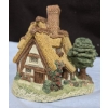 Image 7 : Hand Carving 'Pilgrims Rest' By David Winter 