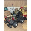 Image 4 : Decorative Figurines, Toys, and Games