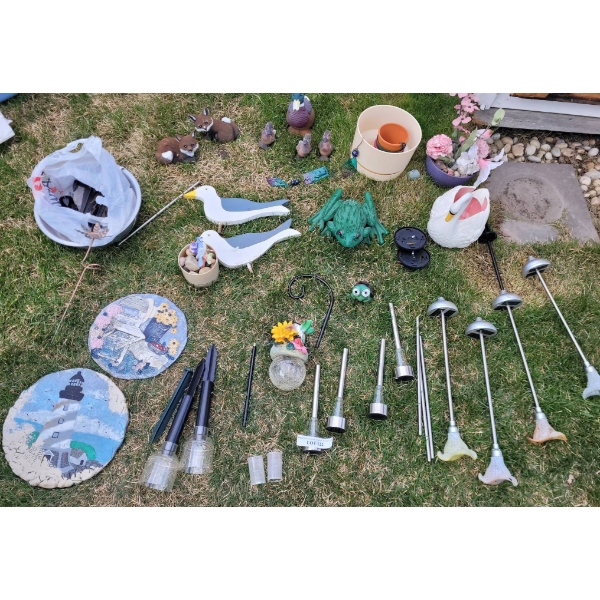 Garden Ornaments and Accessories