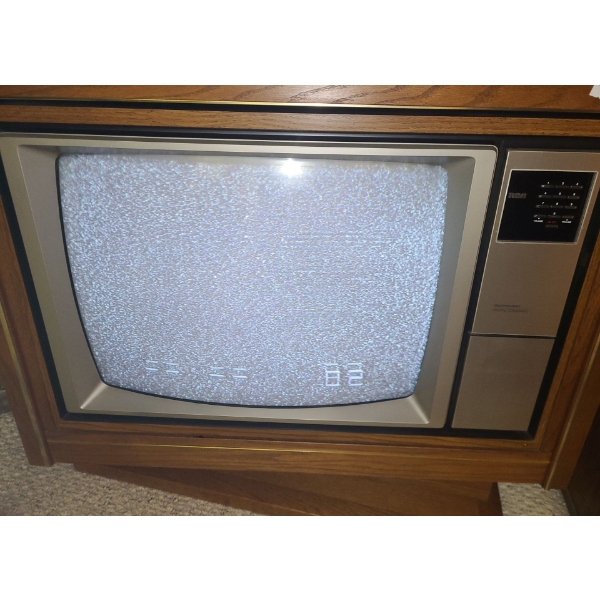 Vintage RCA Cabinet TV 36 W, 17 D, 29 T w/ Remote  