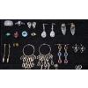 Image 4 : Lot of Various Jewellery - Rings, Necklaces, Bracelets, Earrings 