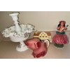 Image 5 : Assorted Milk Glass Pieces w/ Hula Dance Girl & Glass Pig
