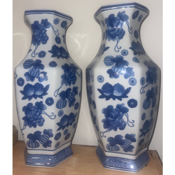 Pair of Navy Florals Vases 15T