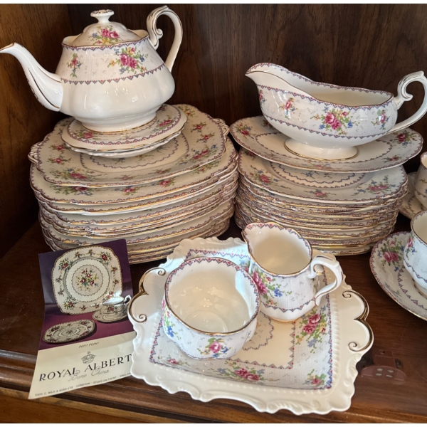 Royal Albert 'Petit Point' Bone China Complete Set
