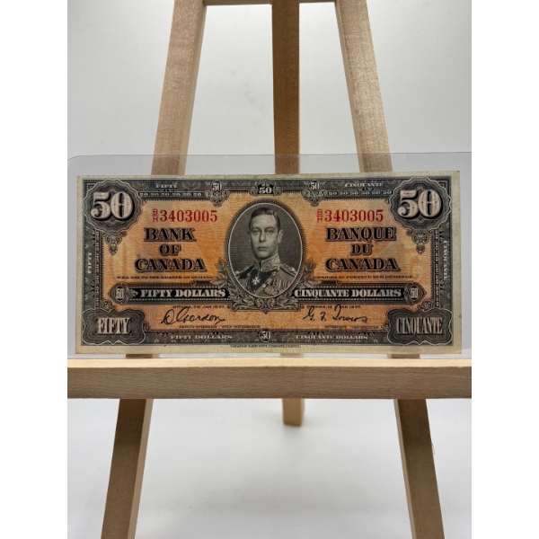 1937 $50 bank of Canada note in very nice condition Gordon and towns 

Sn# 3403005
