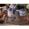 Image 3 : Miscellaneous Decor and Entertaining Items Includes: Gravy Boat, Mini Teapots and More! 