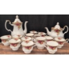 Image 1 : Royal Albert Old Country Roses Tea Set