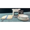 Image 1 : Collection of Kitchen Supplies