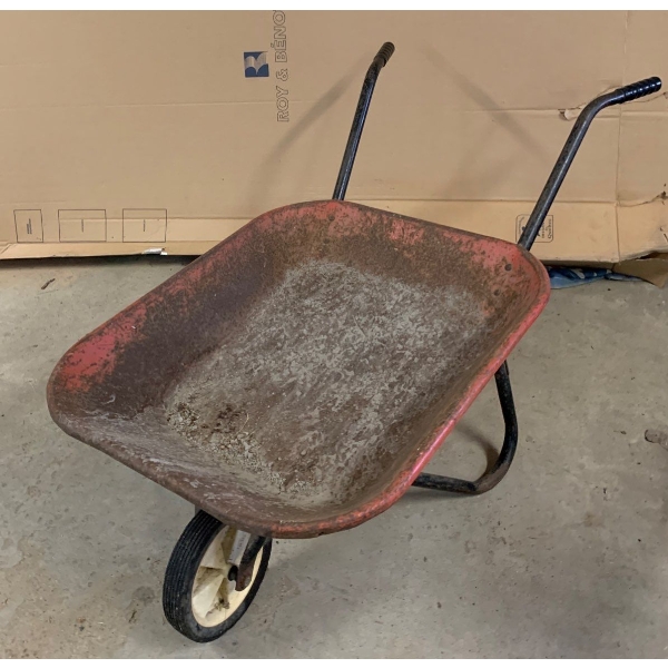 Red Wheelbarrow - 48L, 25T 