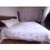 Image 3 : Queen Size Simmons Bed with Quilted Mattress and Floral Cover
